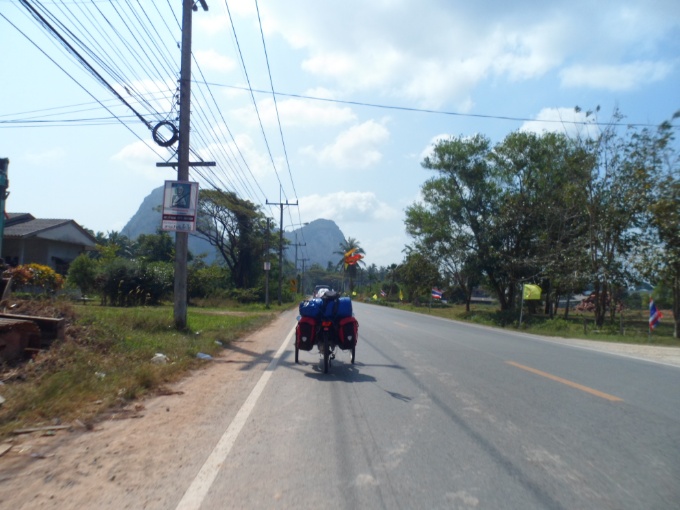 Lignes électriques et montagnes