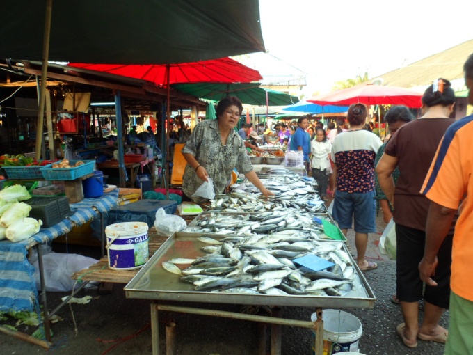 Le marché de Plai Phraya