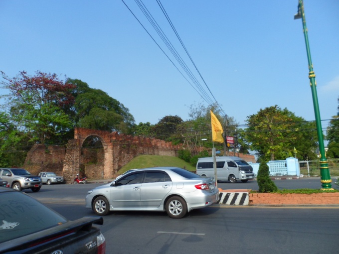 Ruines d'une ancienne cité à Nakom Si Thammarat