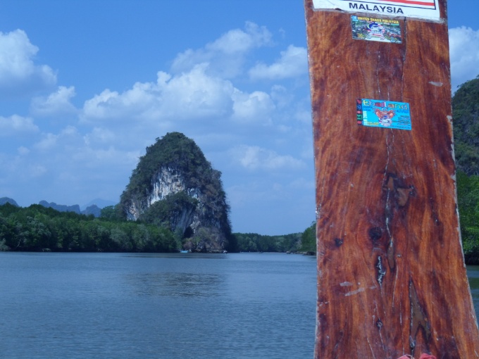 Petit tour en bateau pour visiter une grotte