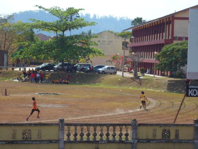 Une course de relais à Kuala Krai