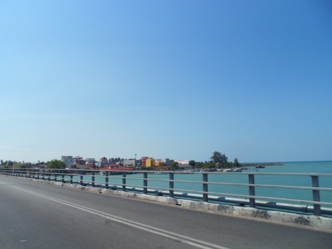 Arrivée à Kuala Besut et à l'océan